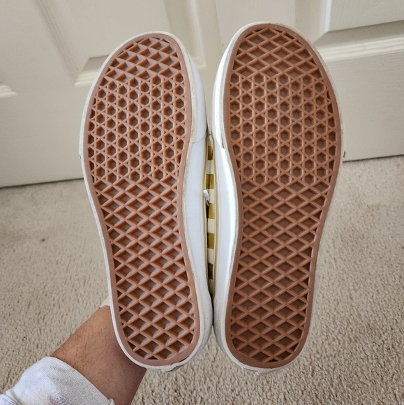 Women's Old Skool Vans - Picture 5 of 7